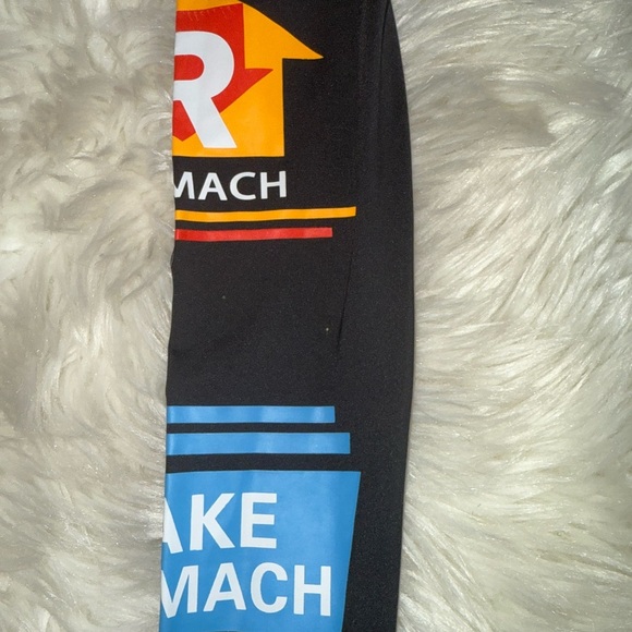 Shein MEYSI KIM Mock Neck Geo & Letter Graphic Slim Swim Crop Tee Size Small - Picture 8 of 16